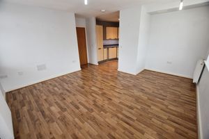 Lounge/Diner- click for photo gallery